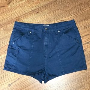 Urban Outfitters size L navy shorts